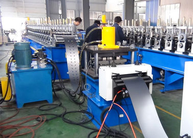 Non - Stop Cutting Pallet Rack Roll Forming Machine 1.5 - 2.5mm Thickness Material Usage